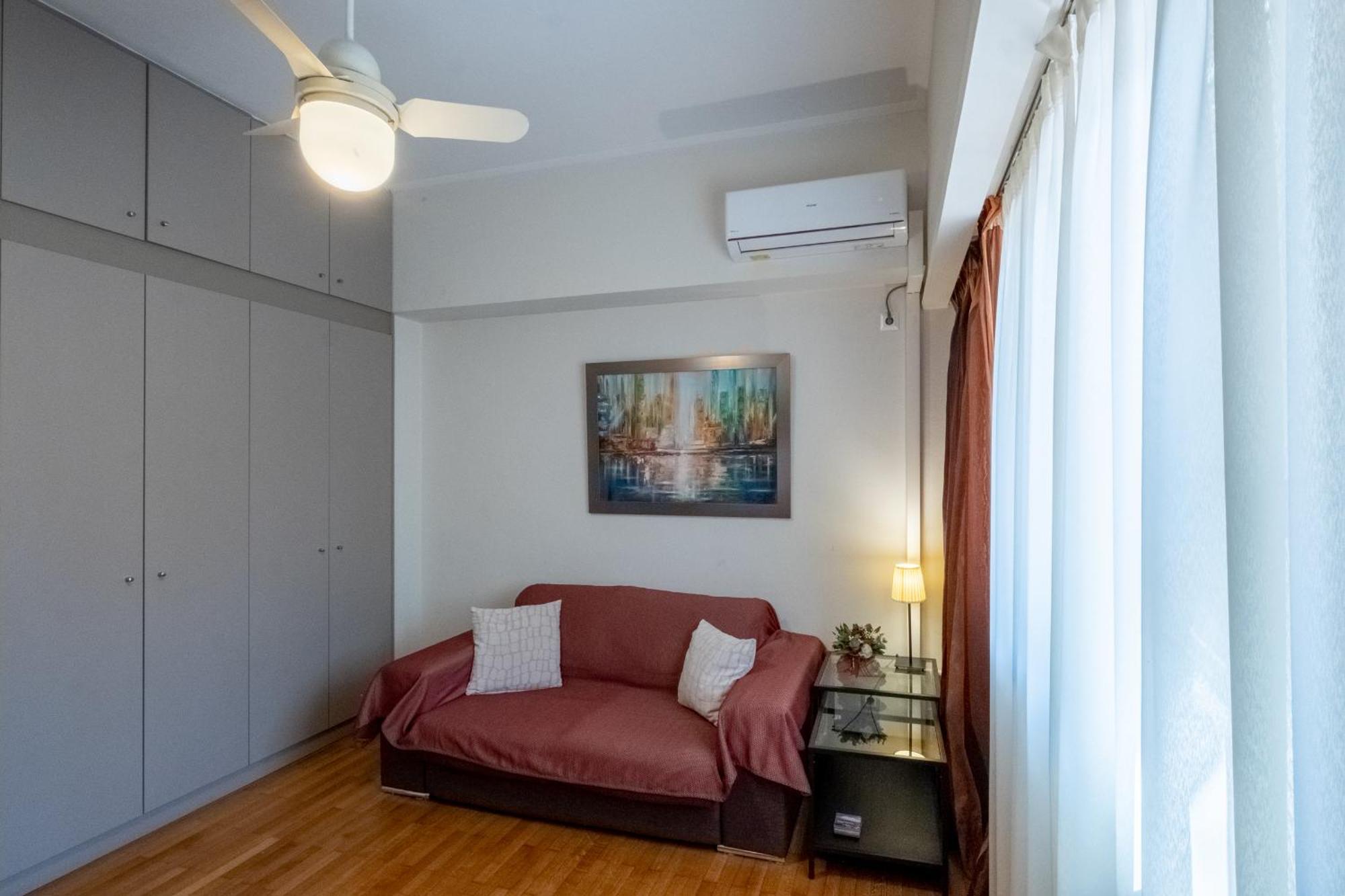 Oro's Stylish Kolonaki Flat Next To Metro & Museums *